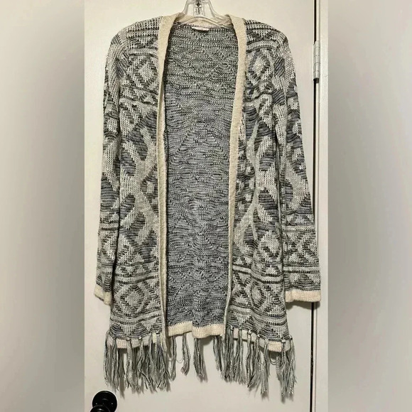 Hem & Thread blue and cream patterned fringe cardigan size S/M - Picture 1 of 6